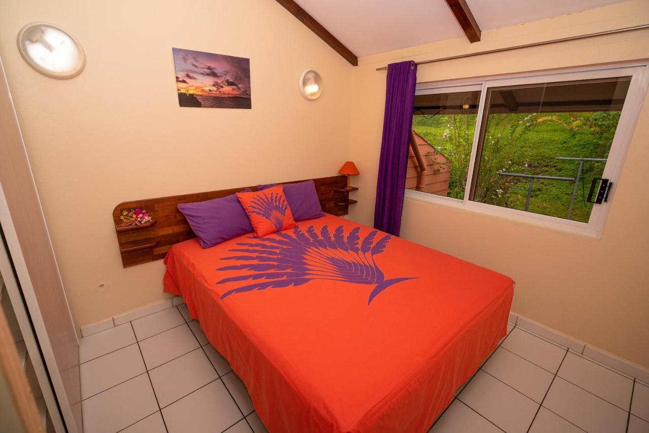 Bora Bora Holiday'S Lodge Bagian luar foto