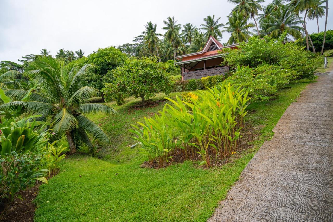 Bora Bora Holiday'S Lodge Bagian luar foto